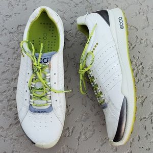 Ecco mens European 41 golf shoes